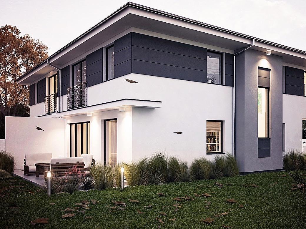 Dwukondygnacyjny dom z elementami grafitowej elewacji, balkonem z czarną balustradą i oświetlonym tarasem z drewnianymi meblami ogrodowymi, otoczony dekoracyjną trawą i jesiennymi liśćmi na trawniku.