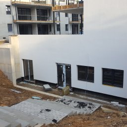 Multi-Tec Sp. z O.O - prace dociepleniowe 3 objekty 6 tys m2