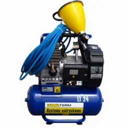 Agregat malarski Lakma Term LT 24 z niebieskim wężem i żółtym lejkiem, widok z przodu na białym tle.