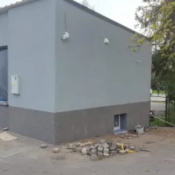 Tynki żywiczne i struktura