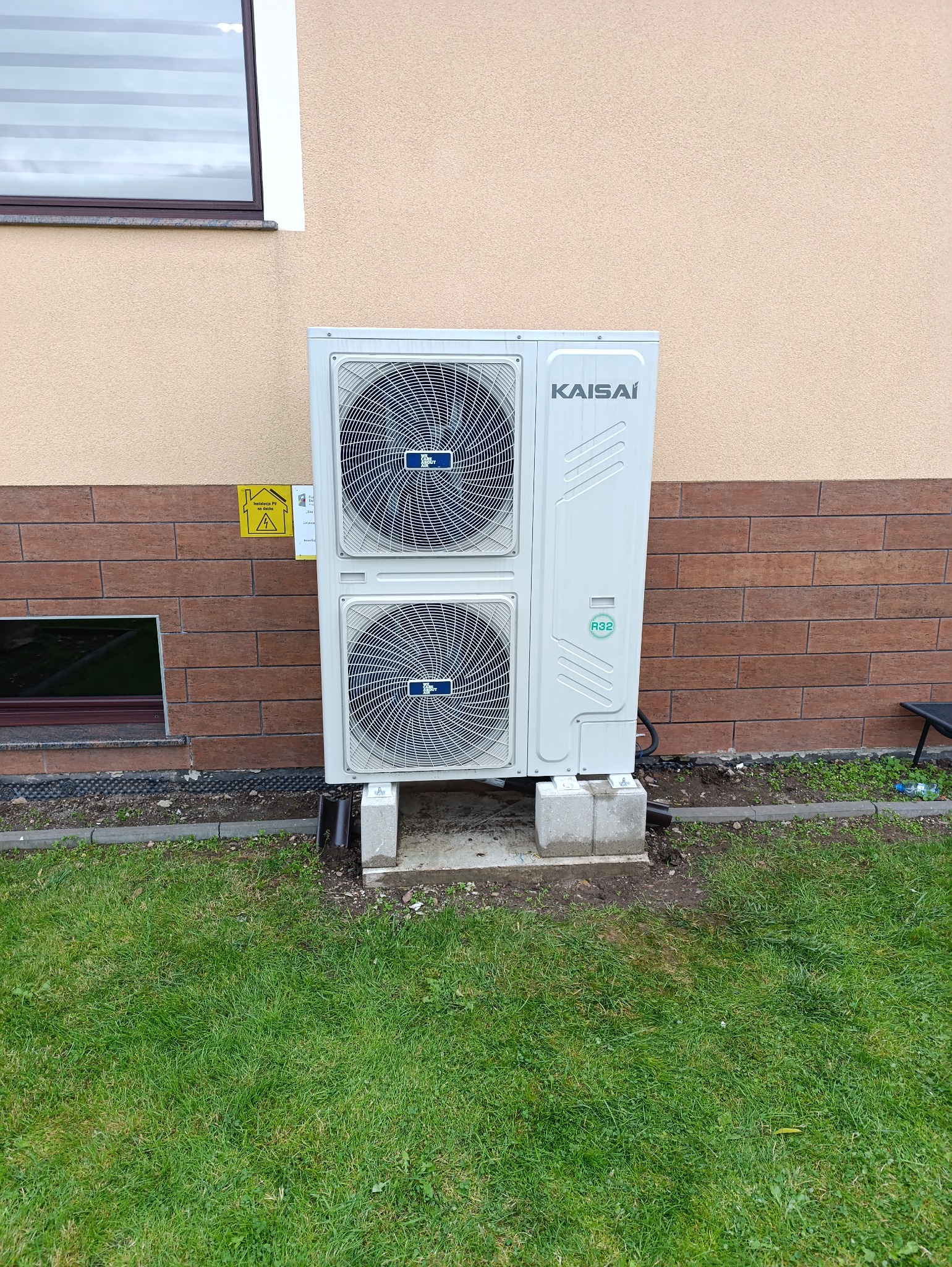 Sprzedaż i montaż pompy ciepła KAISAI 30kW