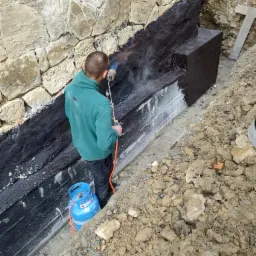 ocieplenie lawicy kamiennej wraz z wzmocnieniem z betonu