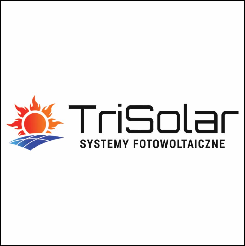 Logo firmy Trisolar Systemy Fotowoltaiczne: stylizowany płomień nad panelami słonecznymi, czarny napis z nazwą firmy.