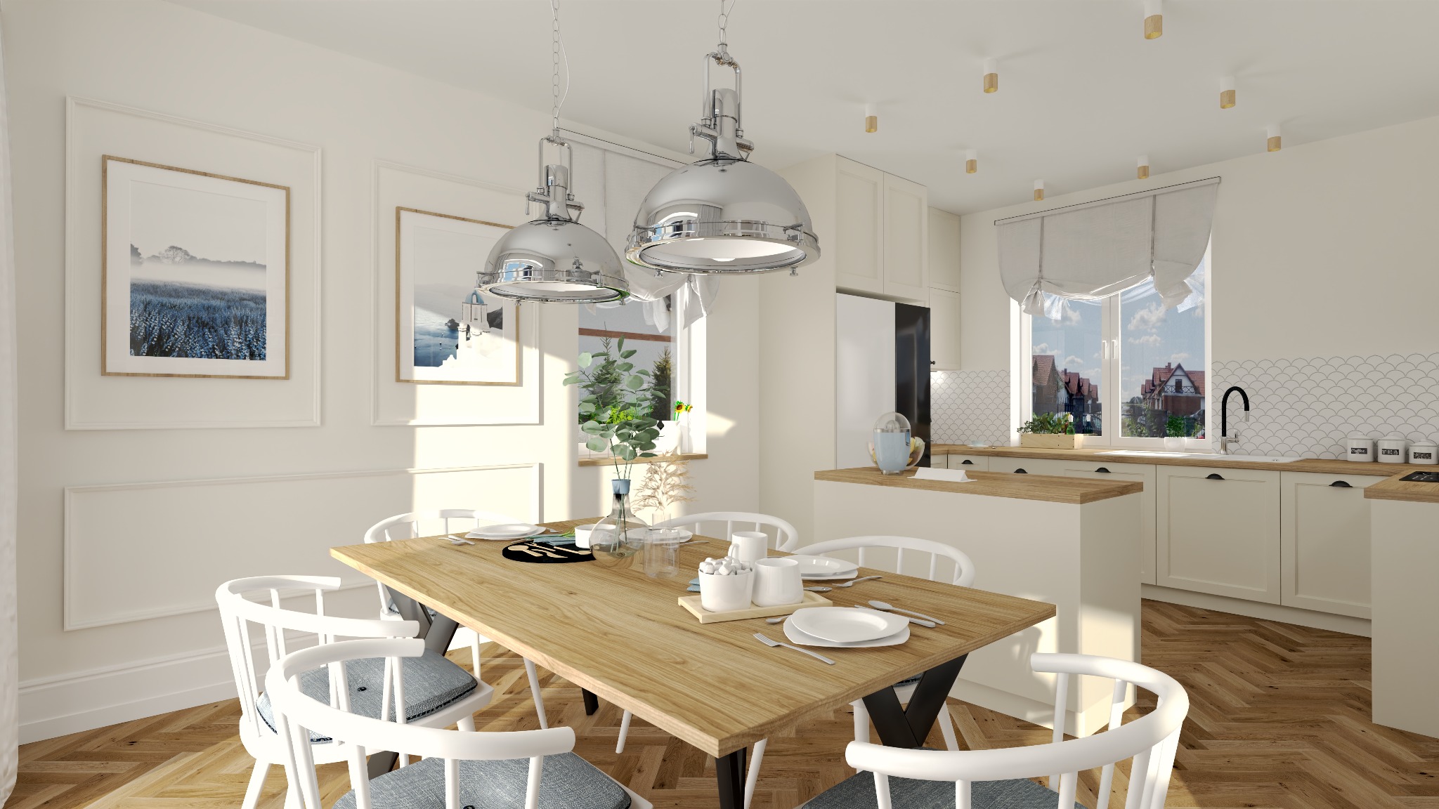 Jasna kuchnia z drewnianym stołem, białymi krzesłami z szarymi poduszkami, srebrnymi lampami wiszącymi i dekoracjami na stole w słoneczny dzień.