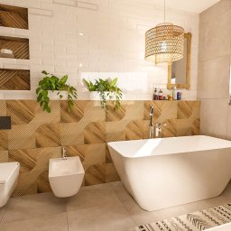 Elegancka jasna łazienka 😍
Sporo ciepłych kolorów i odrobina ekstrawagancji 😎