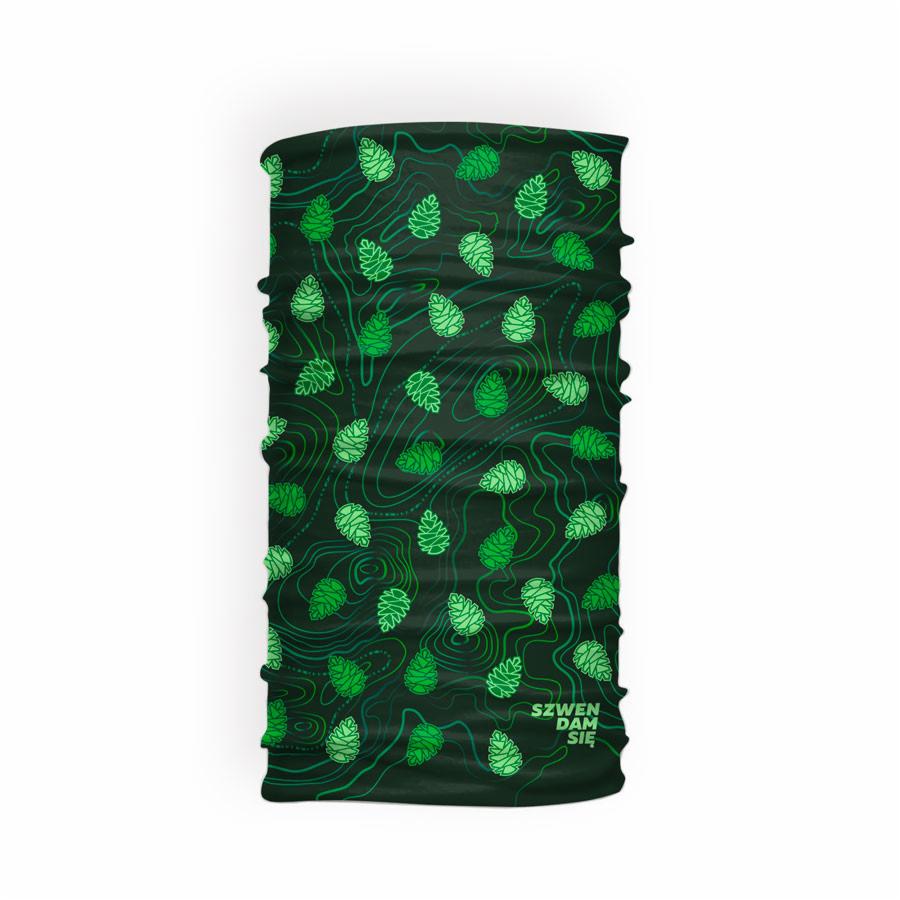 Wielofunkcyjna chusta w odcieniach zieleni z motywem szyszek i topografii, z napisem 'SZWEN DAM SIĘ' w dolnym rogu.