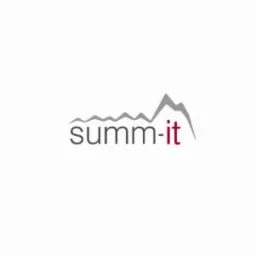 Logo firmy Summ-it z szarym symbolem gór nad napisem, gdzie końcówka '-it' jest w kolorze czerwonym.