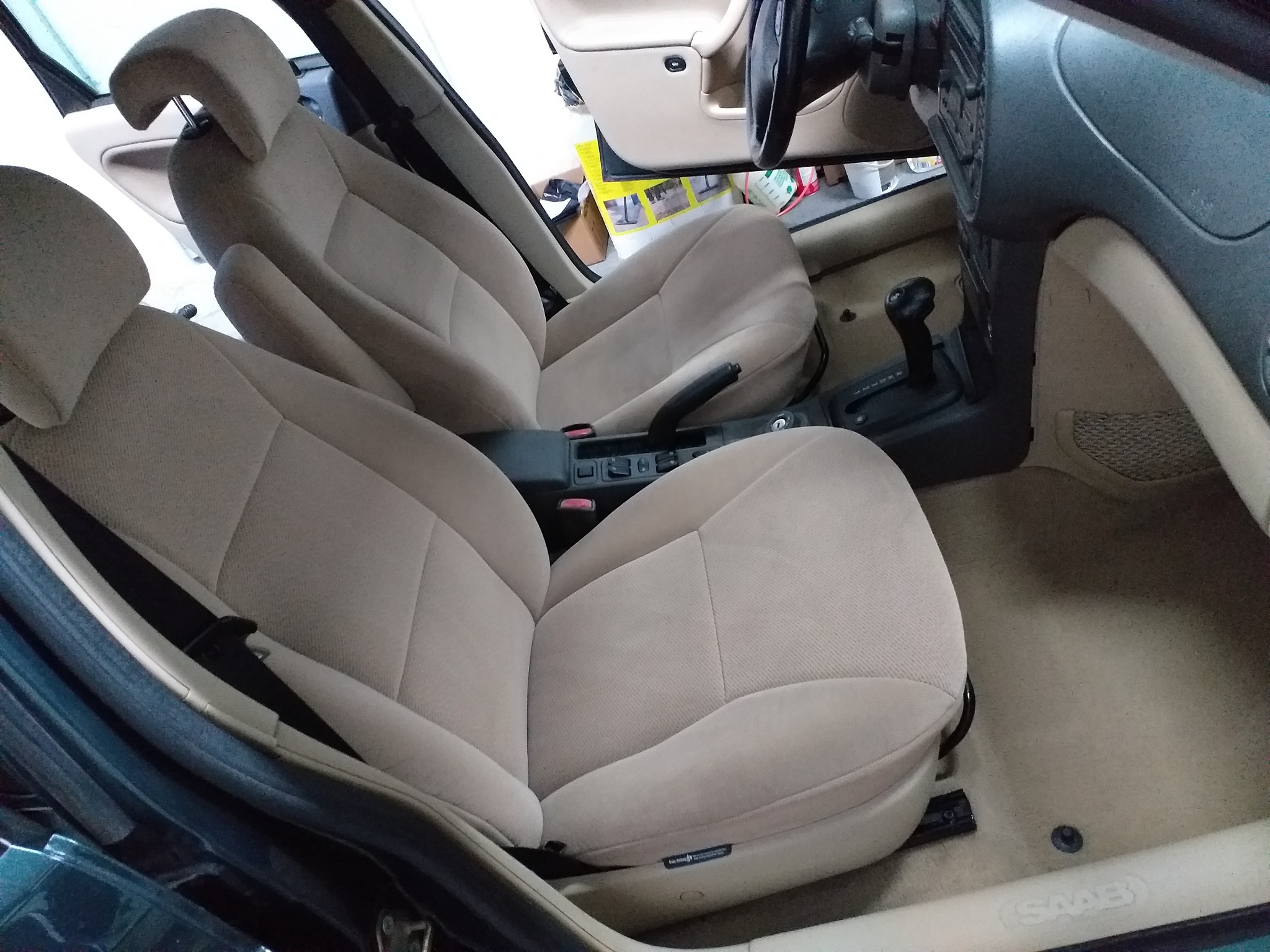 Saab - pranie tapicerki