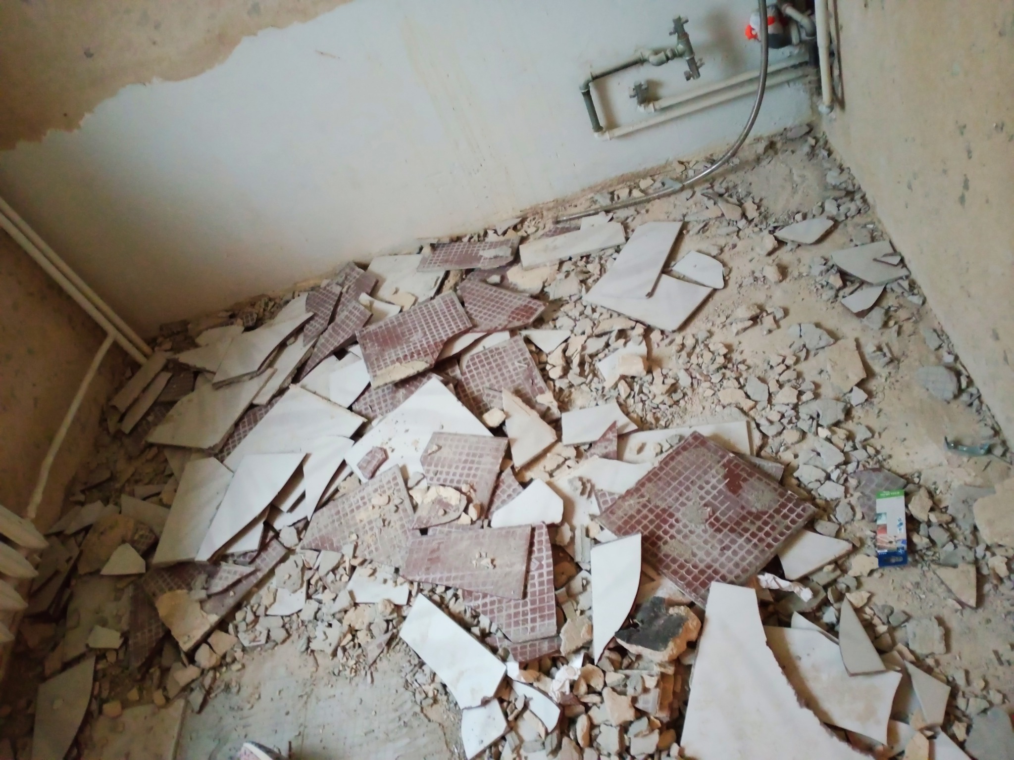 Skuwanie płytek podłogowych / ściennych