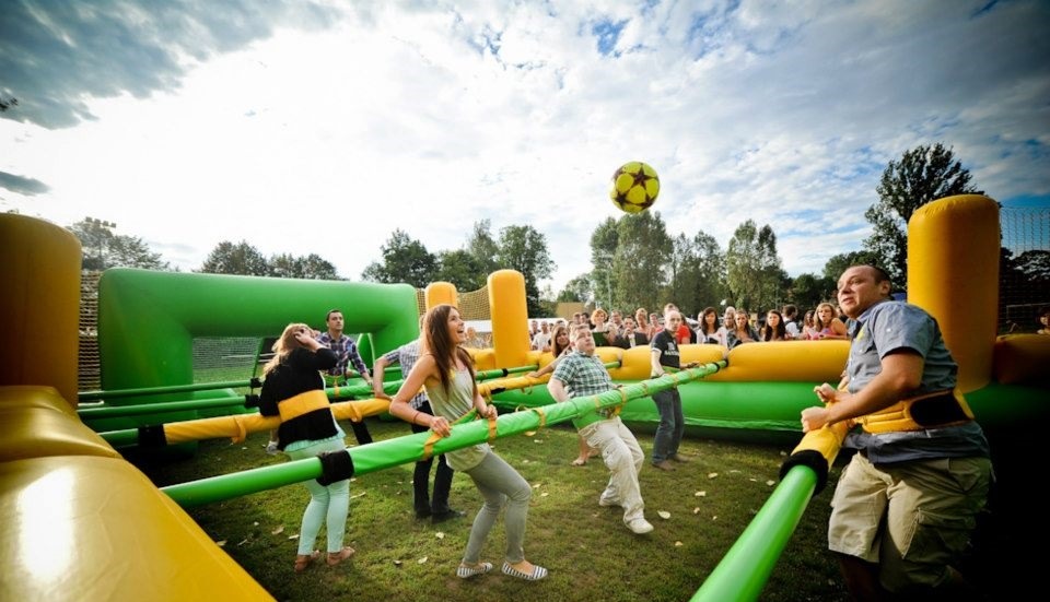 Mega piłkarzyki - piknik firmowy