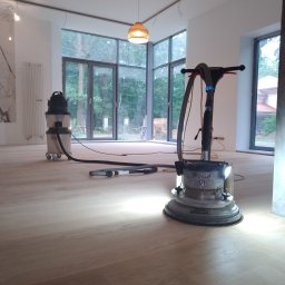 Posadzkarstwo Piotr Dąbrowa - Stolarz Warszawa