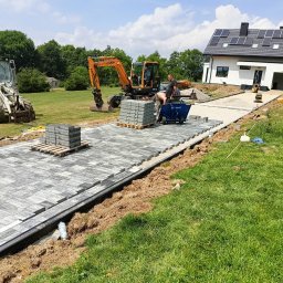 Układanie kostki brukowej Minoga 1