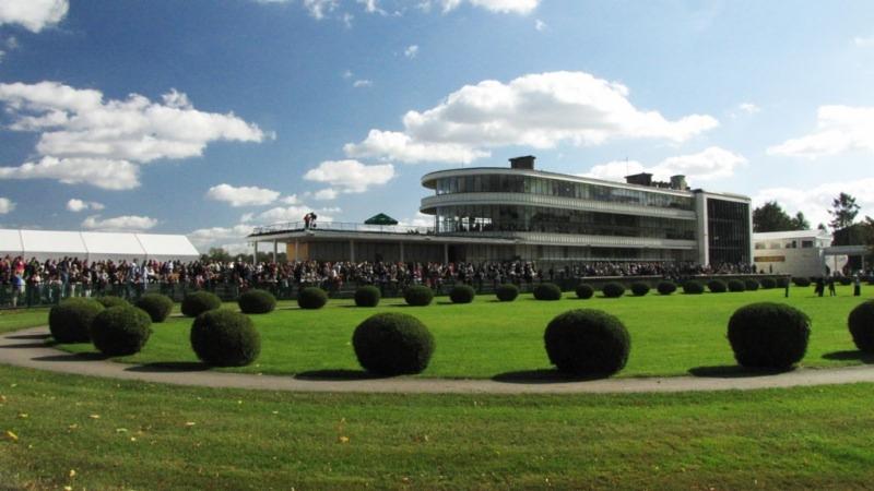 Projekty instalacji elektrycznych dla Toru Wyścigów Konnych na Służewcu w Warszawie