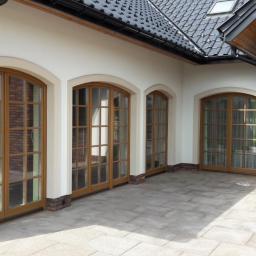 BUDMAR Producent okien i drzwi z drewna - Składy i hurtownie budowlane Tarnów