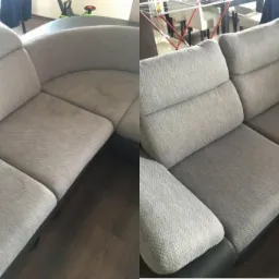 Por&oacute;wnanie czyszczenia narożnika: po lewej stronie widoczne plamy i zabrudzenia, po prawej narożnik po czyszczeniu, z wyraźnie jaśniejszym i czystym obiciem.