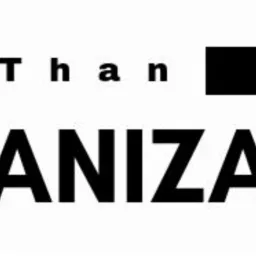 Czarno-białe logo firmy z napisem 'More Than ORGANIZATION' i 'GROUP' w czarnym prostokącie.