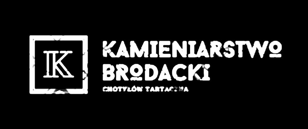 Logo firmy kamieniarskiej Brodaćki z Chotyłowa Tartaczna, białe napisy i symbol w kwadracie na czarnym tle, stylizowane na ręcznie wykonane.