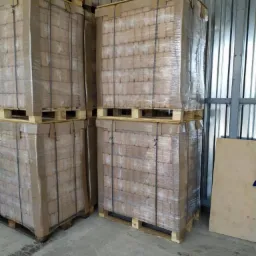 Sprzedam brykiet drzew liściastych. Cena 75 euro za tonę