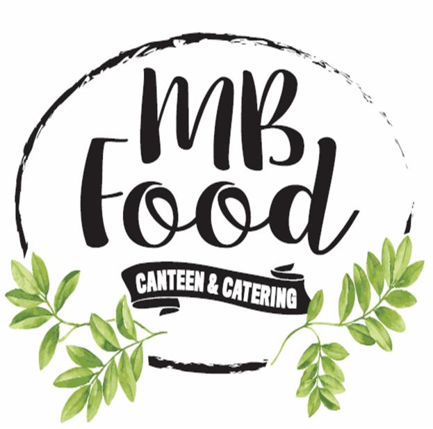 Logo firmy MB Food Canteen & Catering z czarnym napisem otoczonym akwarelowymi gałązkami z zielonymi liśćmi.