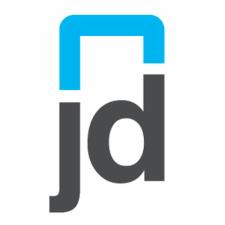 Logo firmy z inicjałami 'jd', gdzie 'j' jest koloru szarego, a nad 'd' znajduje się niebieski element w kształcie litery 'U' tworzący ramkę.