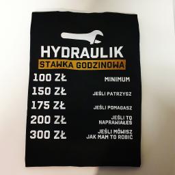 Koszulka z nutą humoru dla Hydraulika wykonana techniką DTG.