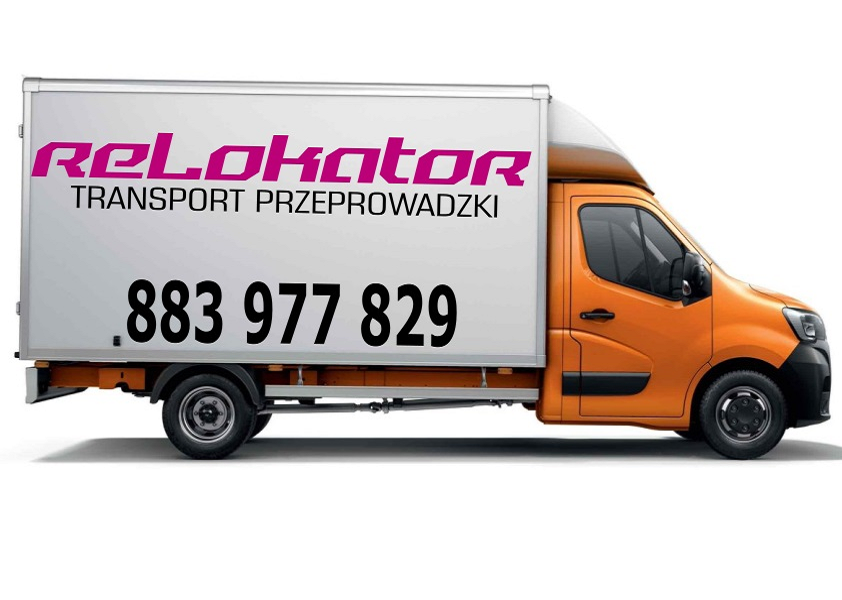 Pomarańczowy samochód dostawczy z białym nadwoziem, na którym widnieje napis 'reLokator TRANSPORT PRZEPROWADZKI' i numer telefonu 883 977 829.