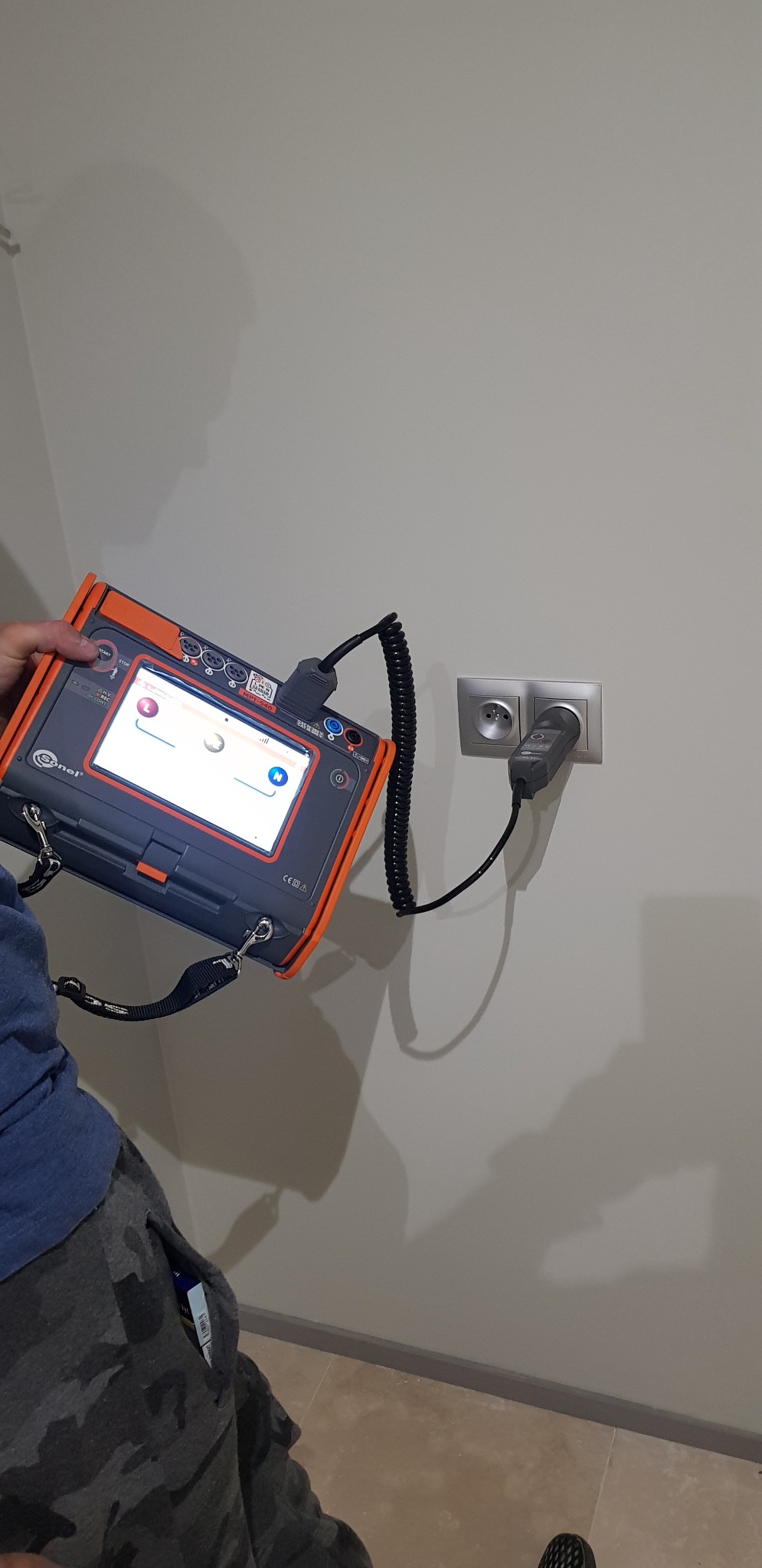 Pomiary elektryczne miernikiem firmy Sonel MPI-540