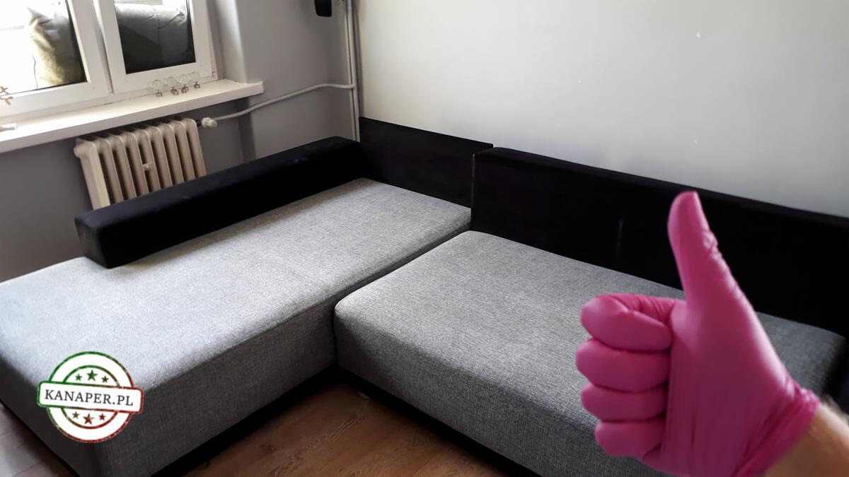 Szary narożnik z ciemnymi zagłówkami, widoczna dłoń w różowej rękawiczce lateksowej z uniesionym kciukiem w górę, logo kanaper.pl w lewym dolnym rogu.