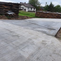 Budowa podbudowa garaż oraz droga betonowa wraz z odprowadzeniem wody 