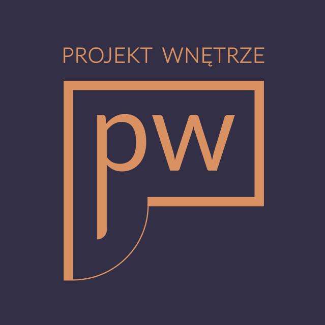 Minimalistyczne logo firmy projektującej wnętrza: brązowe litery PW w kwadratowej ramce z zaokrąglonym narożnikiem, napis PROJEKT WNĘTRZE u góry, na ciemnofioletowym tle.