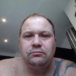 Guba - Przew&oacute;z Os&oacute;b Busem Warszawa