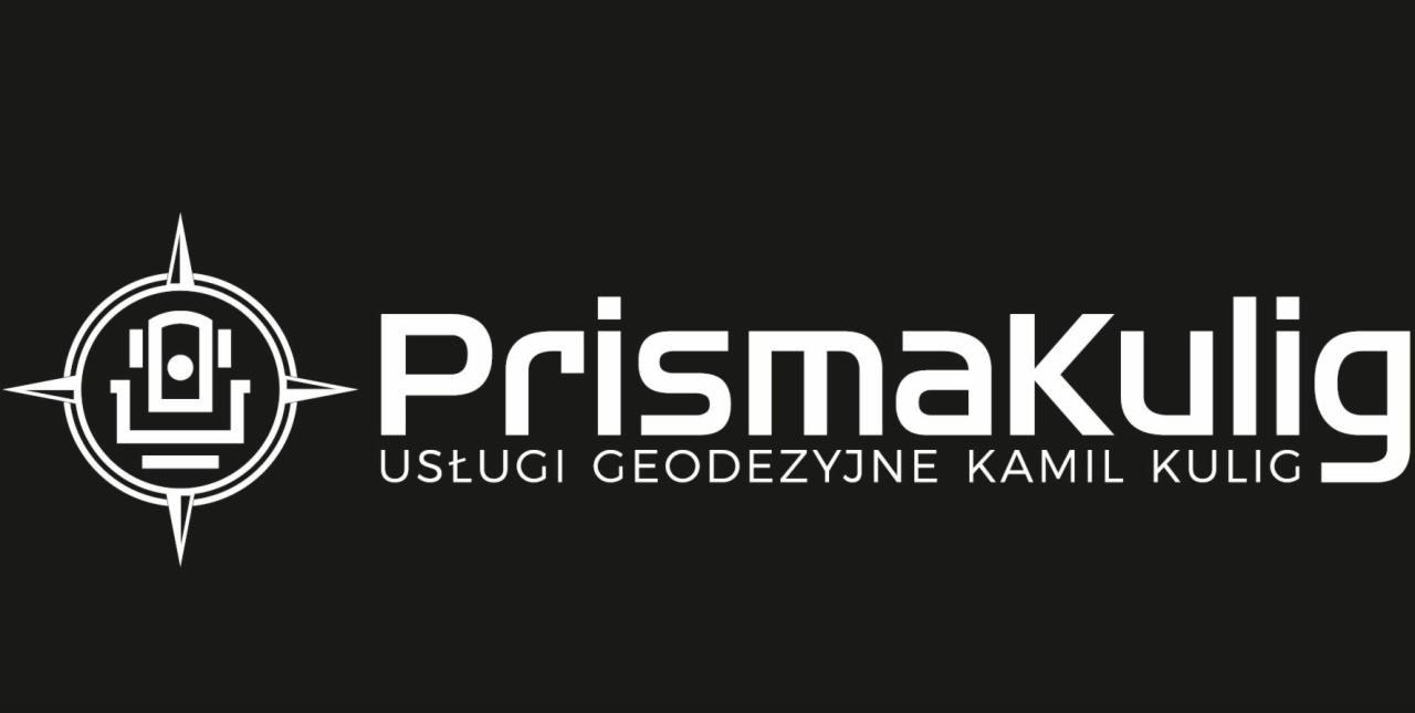 Logo firmy Prismakulig z kompasem i stylizowanym teodolitem, świadczącej usługi geodezyjne.