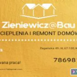 Wizytówka firmy Zieniewicz@Bau oferującej ocieplenia i remonty domów. Złote tło, białe napisy, adres Zagańska 40/4, Kotuchów i numer telefonu 786981313.