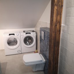 Adaptacja pomieszczenia na łazienkę w mieszkaniu