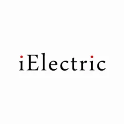 Logo firmy iElectric na białym tle, z czerwoną kropką nad literą 'i'.