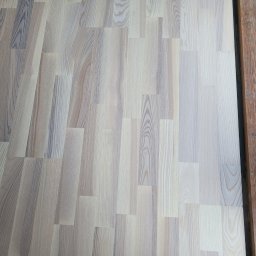 Dariusz Kamiński Kampol - Układanie Paneli Tylmanowa