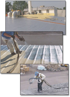 Aplikacja warstwy izolacyjnej na płaski dach za pomocą specjalistycznego sprzętu natryskowego. Widoczne białe wykończenie dachu, przewody doprowadzające materiał i pracownik w kasku ochronnym...