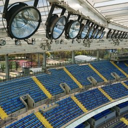 TROLL Techniki Alpinistyczne S.C. - Renowacja oświetlenia.