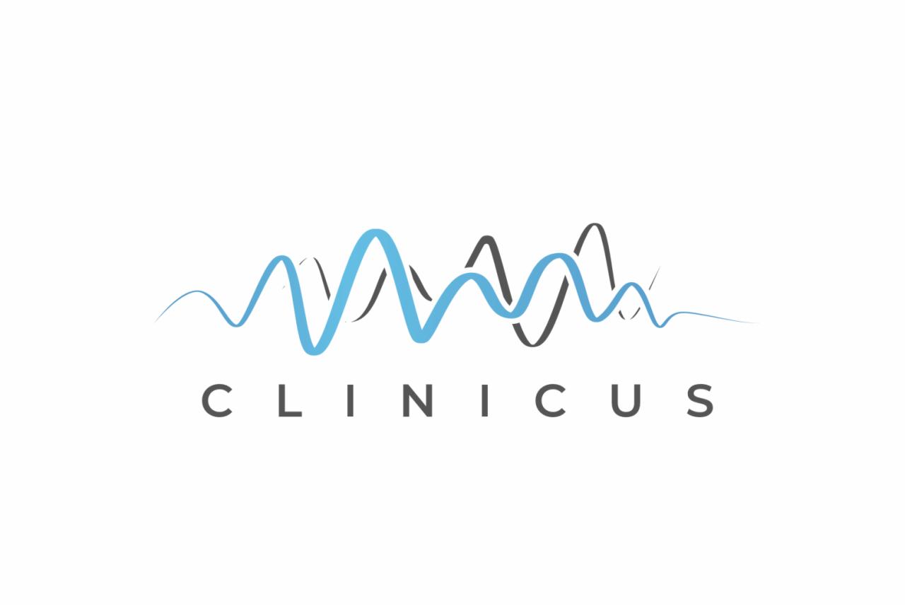 Logo firmy CLINICUS z Ożarowa Mazowieckiego przedstawia stylizowany wykres falowy w kolorach niebieskim i szarym, sugerujący diagnostykę lub terapię. Nazwa firmy zapisana jest prostą, szarą czcionką.
