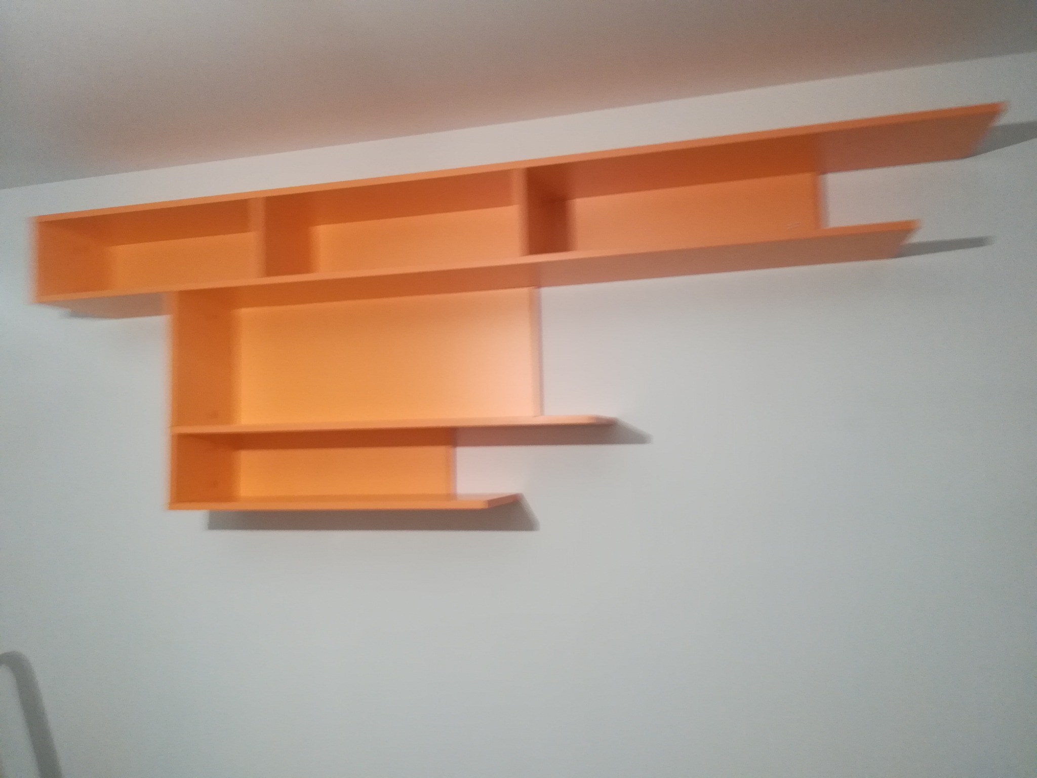 Półeczka powieszona