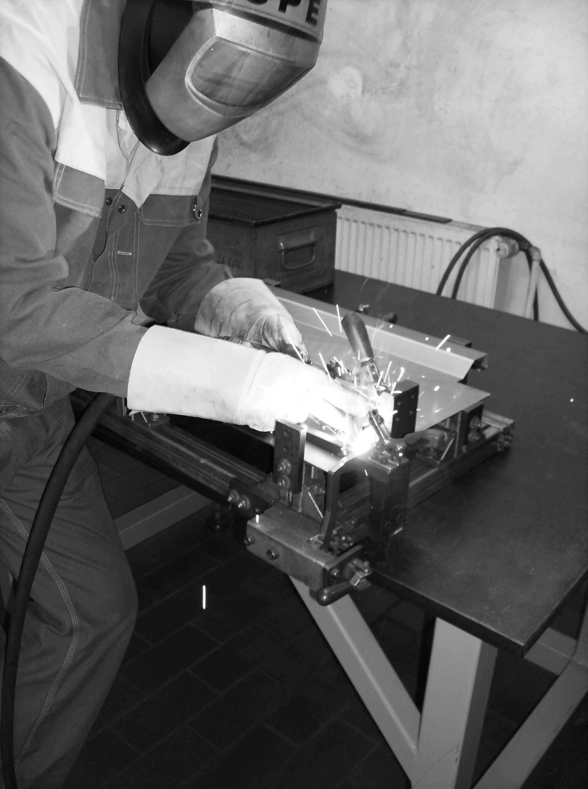 Spawanie TIG MAG, zgrzewanie punktowe, zgrzewanie impulsem