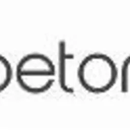 Logo firmy 'betonex' z symbolem pinezki w kolorze czerwonym z ikoną domu w środku.