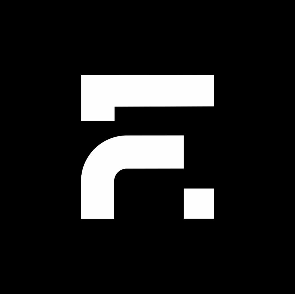 Minimalistyczne logo w kolorze białym na czarnym tle, składające się z geometrycznych kształtów przypominających stylizowaną literę 'E' lub 'F'.