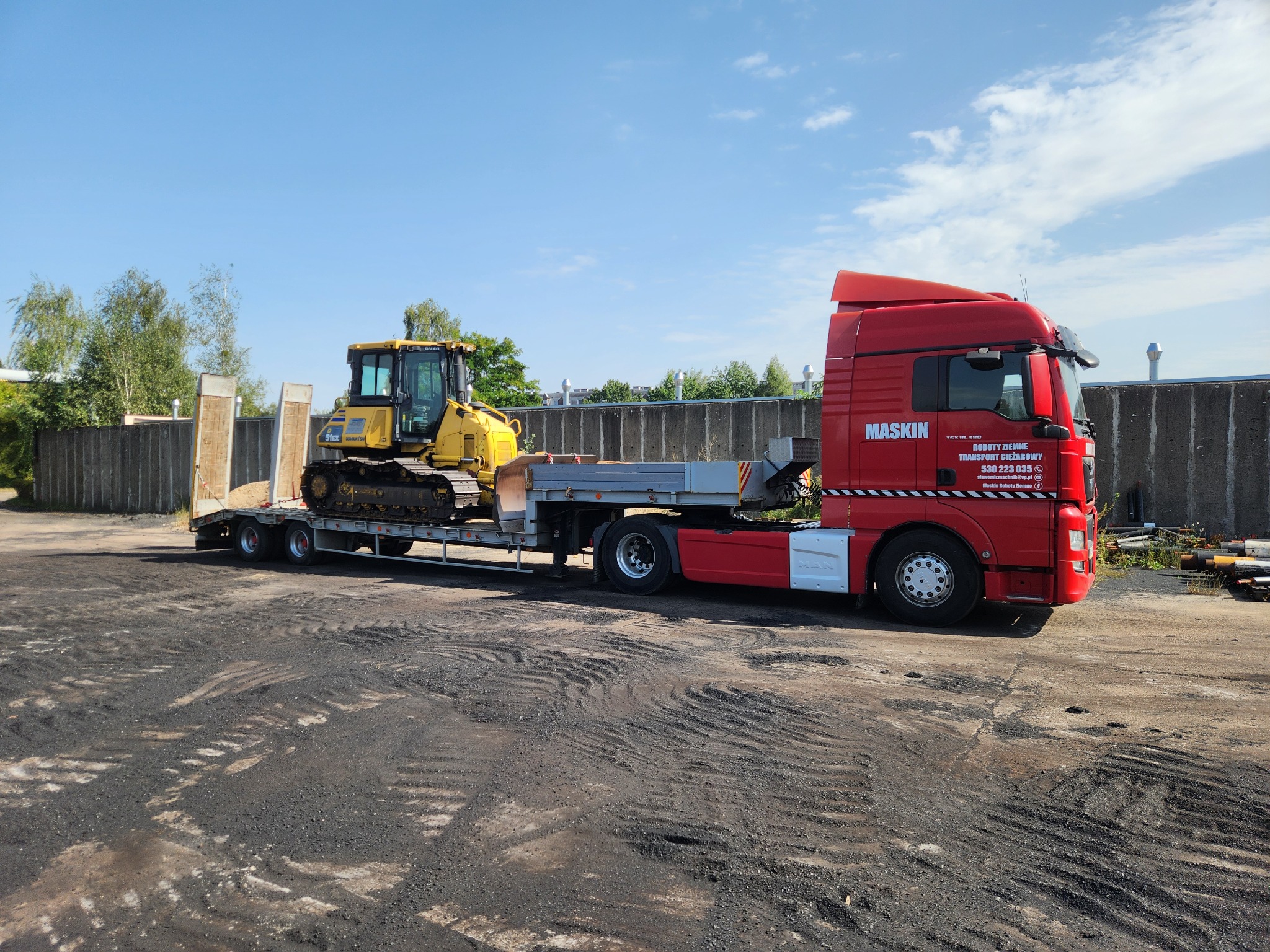 Równanie terenu spycharka