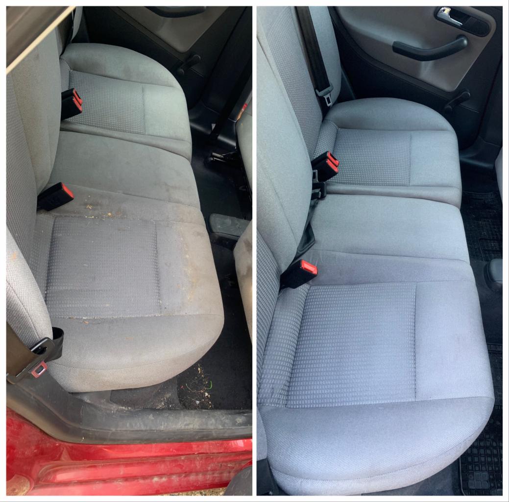 Porównanie tylnej kanapy samochodu przed i po praniu tapicerki: po lewej brudna, poplamiona, z widocznymi okruchami i zabrudzeniami, po prawej czysta, odświeżona, z wyraźnym wzorem tkaniny.