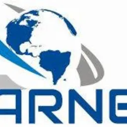 Logo firmy VARNET z globusem i niebieskimi orbitami na białym tle.