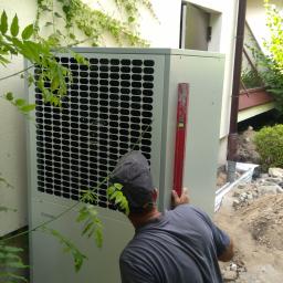 ekoRyniec s.c. M.D. Ryniec - Dimplex LA 18S-TU - dwu sprężarkowa pompa ciepła wygrywa nawet z gazem ziemnym.