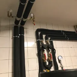 Część węzła ciepłowniczego.