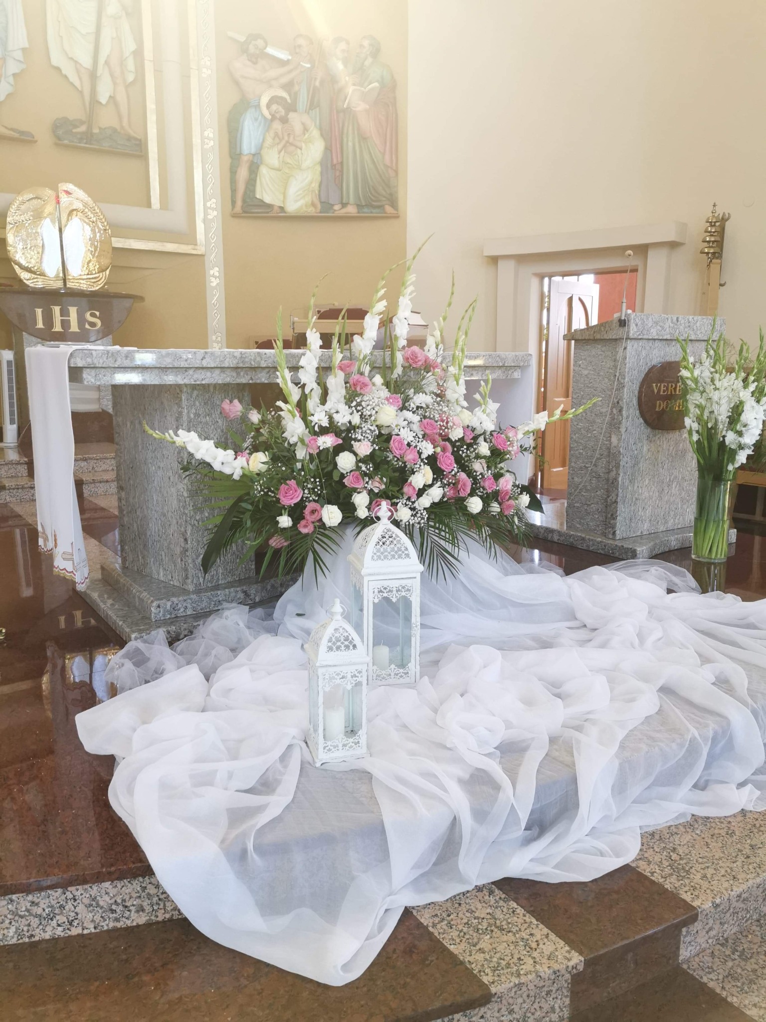 Wystroj kościoła na ślub