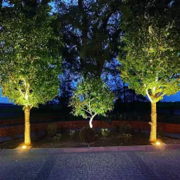 Oświetlenia ogrodowe